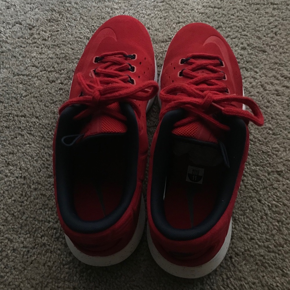 Nike Lunar Hyperrev Low Ext Shoes